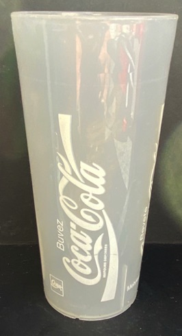 58276-1 coca cola plastic drinkbeker.jpeg